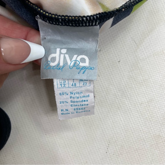 Diva Rachael Poppo black tropical garden one piece swimsuit. Size 12 - Picture 7 of 9